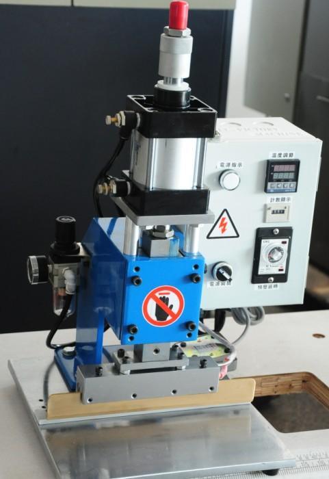 氣動皮革壓線機 ,東莞市厚街晁陽皮具機械