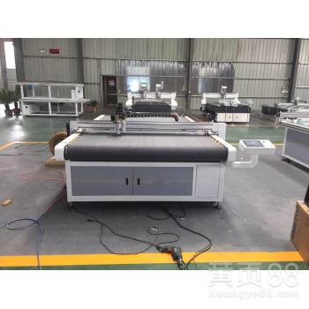 皮革切割設備 提升皮草與鞋面裁切效率的現代化機械